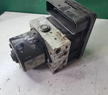 Mitsubishi Grandis ABS Pump 00401617D0 0HU7C03F02 06210904313