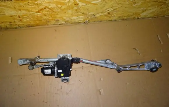 Mercedes-Benz GLA H247 Front wiper linkage and motor A2478201503 W000083284 E03H182533X0