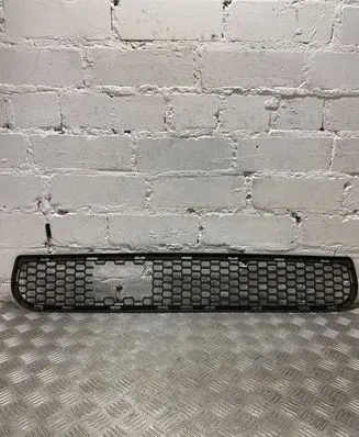 BMW X5 E70 Front bumper lower grill 5111105034