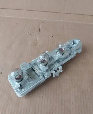 Audi A4 S4 B5 8D Tail light bulb cover holder 8D9945257