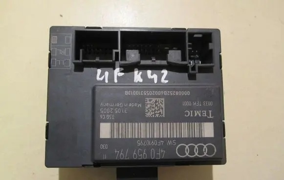 Audi A6 S6 C6 4F Door control unit/module 4F0959794