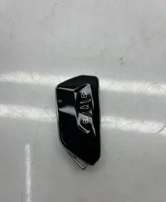 Skoda Octavia Mk4 Ignition key/card 5E3959753G 5FA01985006