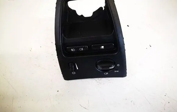 Volvo XC90 Light switch 30739318
