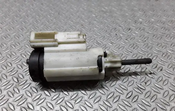 Clutch pedal sensor
