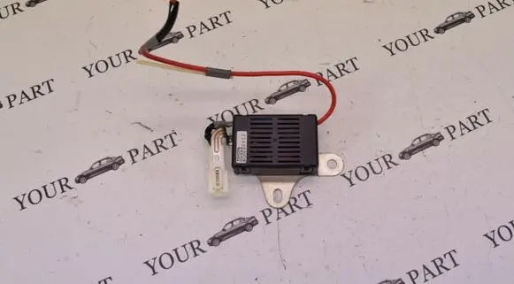 Lexus GS 300 350 430 450H Aerial antenna filter 05373 C25S1A