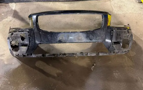 Volvo XC70 Front bumper 
