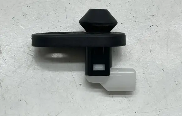 Toyota Yaris Cross Rear door sensor 