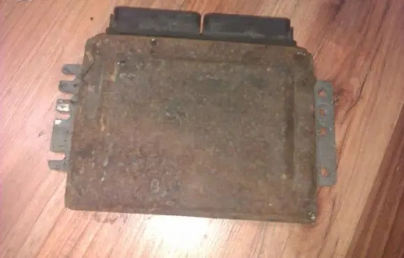 Renault Laguna I Engine control unit/module