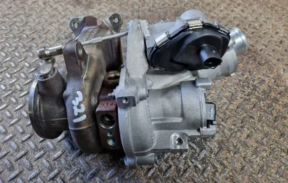 Volkswagen Tiguan Allspace Turbo 06K145061A 06H145710E 06K145696