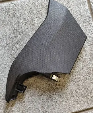 BMW X6 G06 (C) pillar trim 7489737 51437489737
