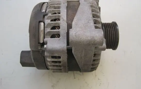 Jaguar XF X260 Generator/alternator BH4210300