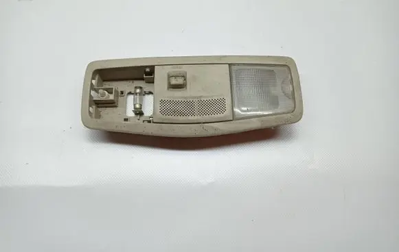 Mitsubishi Outlander Front seat light 8401A009ZZ