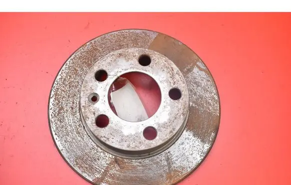 Volkswagen Golf IV Rear brake disc