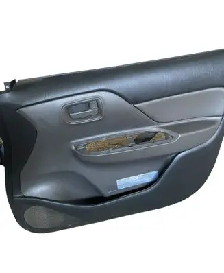 Mitsubishi L200 Door card panel trim set 7155596