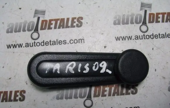 Toyota Yaris Rear door window winding handle 6926002020