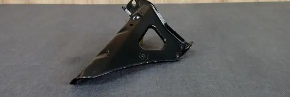 Mercedes-Benz A W176 Air filter cleaner box bracket assembly 2466200514 A2466200514