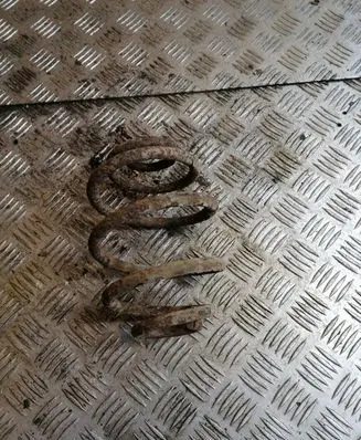 Opel Tigra A Rear coil spring