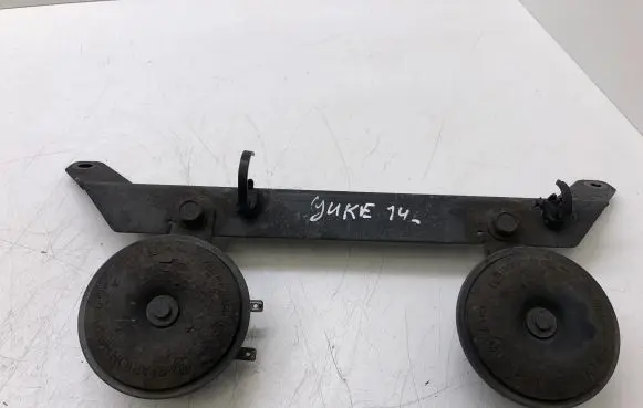 Nissan Juke I F15 Horn signal