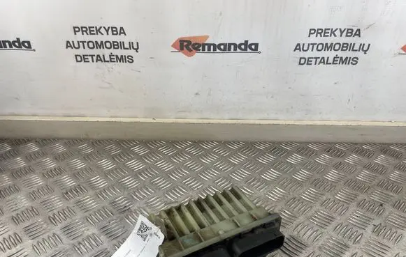 Opel Zafira A Engine control unit/module 24410130