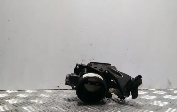Ford Focus Throttle valve XS4U9E927A