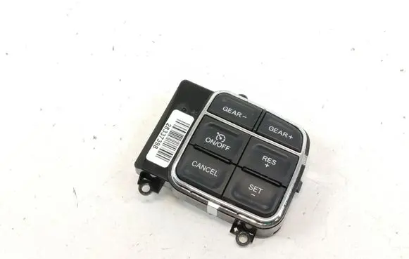 Dodge RAM Steering wheel buttons/switches 68111384AB