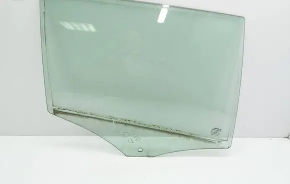 Volvo V60 Rear door window glass E243R001105 E000186 DOT57M20AS2