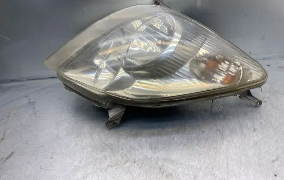 Toyota Corolla Verso E121 Headlight/headlamp 9922679004