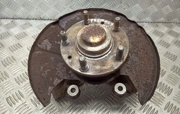 Mazda Premacy Rear wheel hub spindle/knuckle 