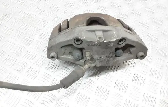 Volvo XC90 Front brake caliper 30657303