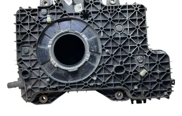 Renault Master III AdBlue liquid reservoir 4113201AA 4113202AA 172A28357