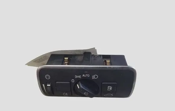 Volvo V70 Light switch 30739448