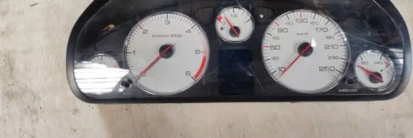 Peugeot 407 Speedometer (instrument cluster) 908563 A2C53106013