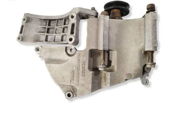 Mercedes-Benz Sprinter W906 A/C compressor mount bracket A6462340539 A6461550735 A6462300440