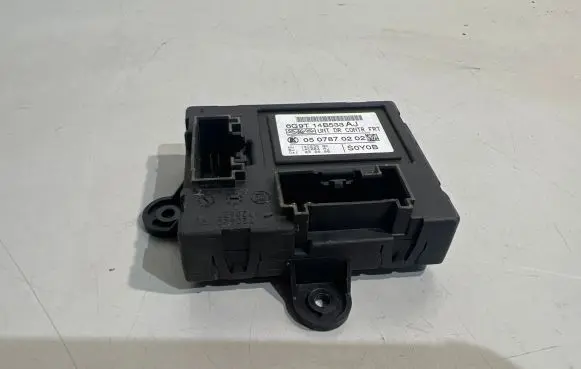 Mazda CX-7 Door control unit/module 6G9T14B533AJ 14C235AC 0507870202