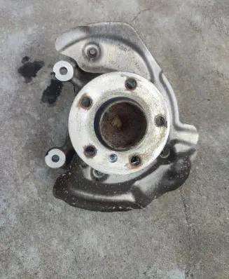 BMW i3 Front wheel hub 6852160 31216852160
