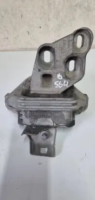 Mercedes-Benz B W246 W242 Engine mount bracket 26008 ENAC46000DF