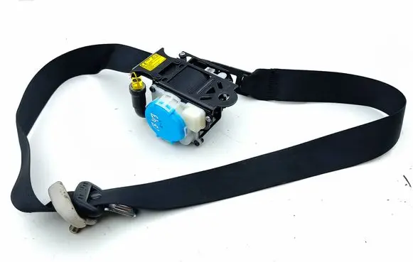 Mazda CX-5 II Rear seatbelt TKAH3EH983 TKAH3H1010