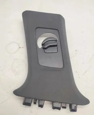 Citroen DS5 (B) pillar trim (top)