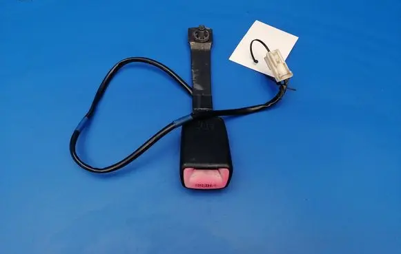 Subaru Legacy Front seatbelt buckle E034501