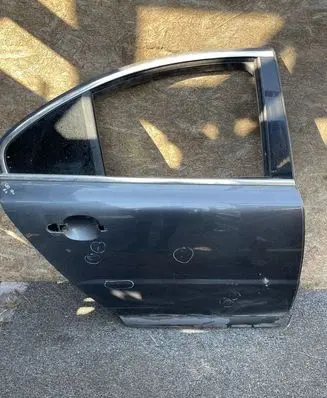 Volvo S80 Rear door