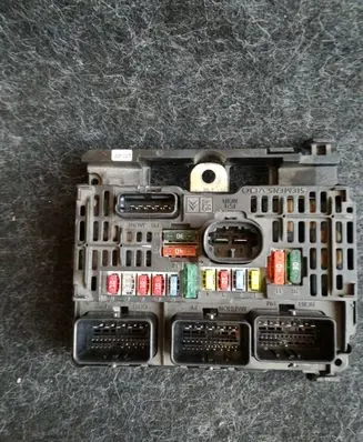 Peugeot 407 Comfort/convenience module 9661682580