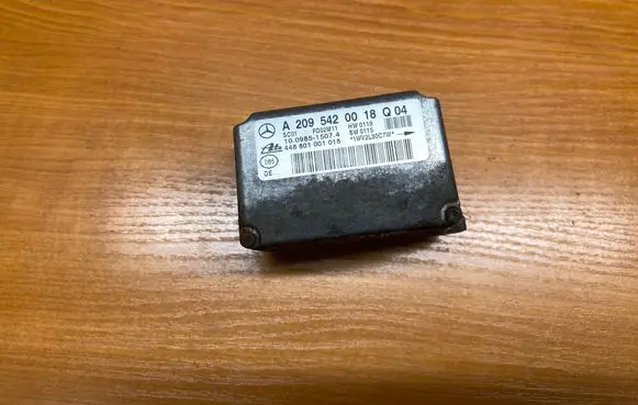 Mercedes-Benz C W203 ESP acceleration yaw rate sensor A2095420018 10098515074 448801001018