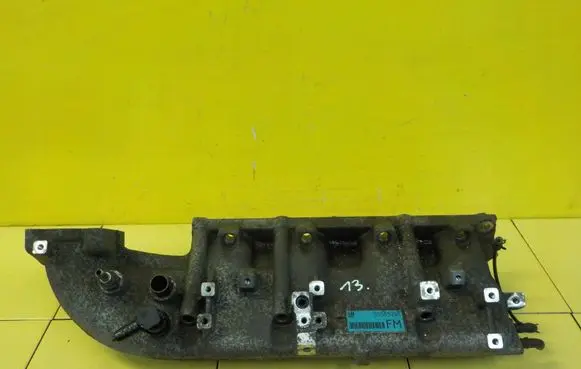 Opel Astra J Intake manifold 55565246 SSACY