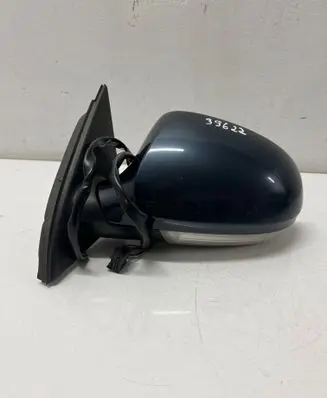 Front door electric wing mirror