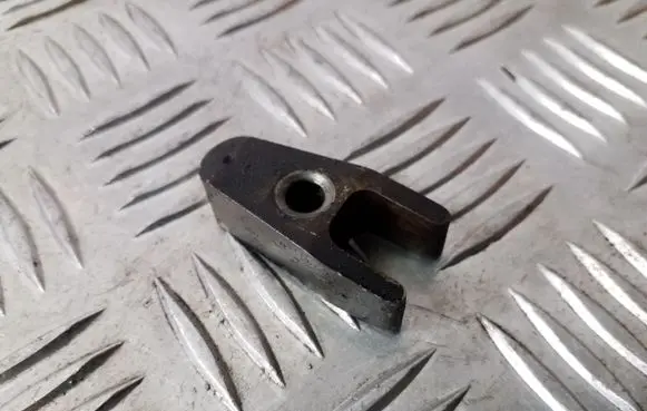 Fuel Injector clamp holder