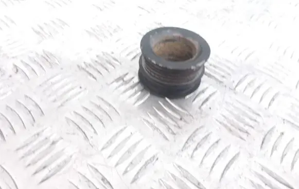 Opel Vectra C Alternator pulley 