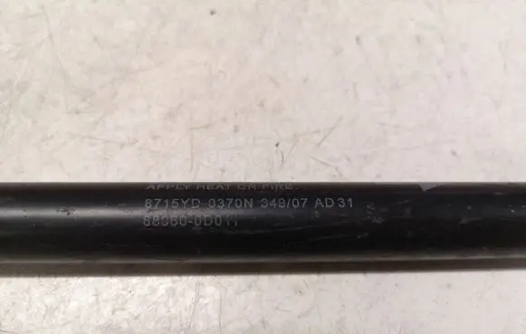 Toyota Yaris Tailgate/trunk strut/damper 689600D011 8715YD