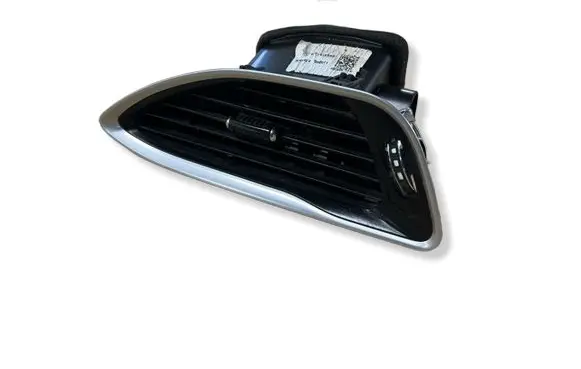 Chrysler Pacifica Dashboard side air vent grill/cover trim 3354260 3354264 61868L