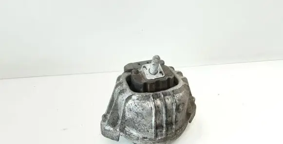 BMW 1 E81 E87 Engine mount bracket 13981112GE