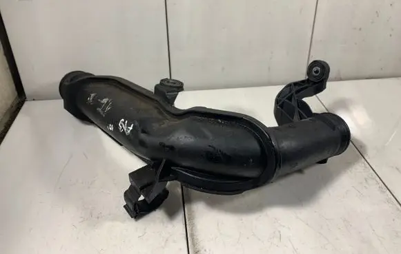 Audi A3 S3 8P Intercooler hose/pipe 1K0145770AE